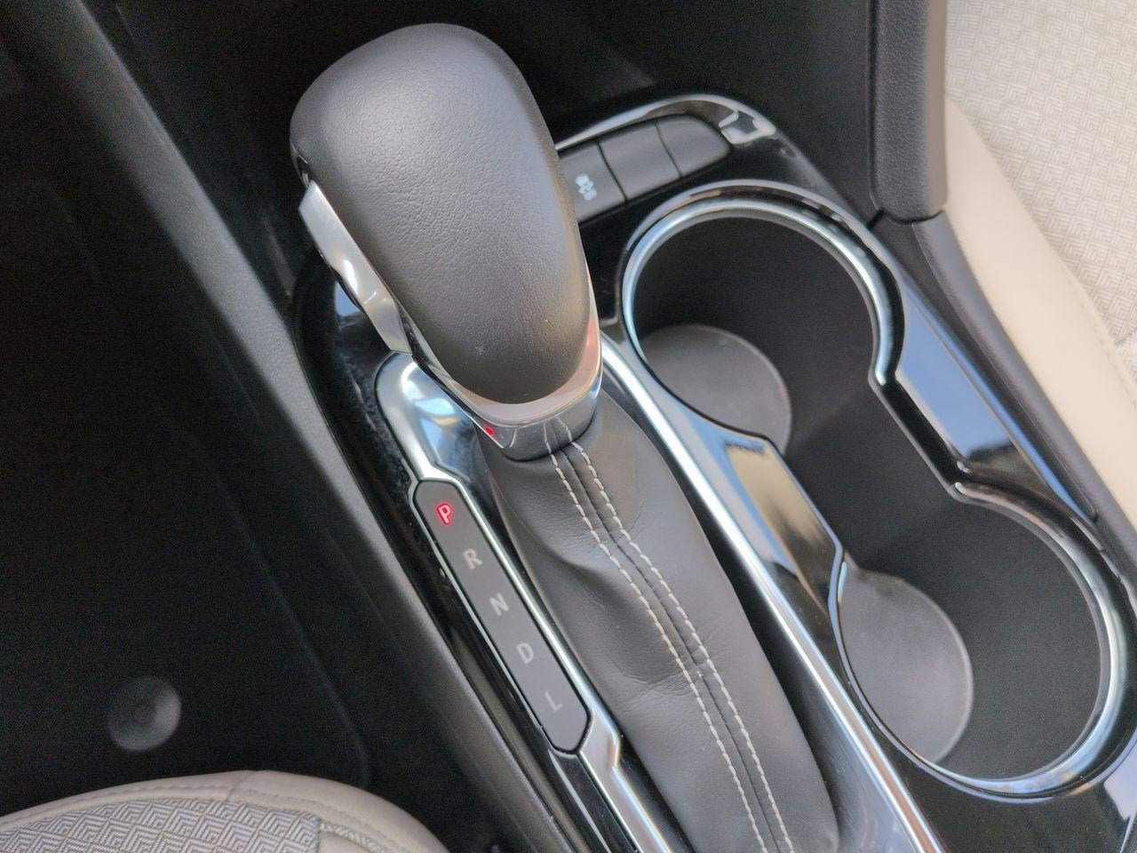 Thumbnail: 2023 Buick Encore GX - 39