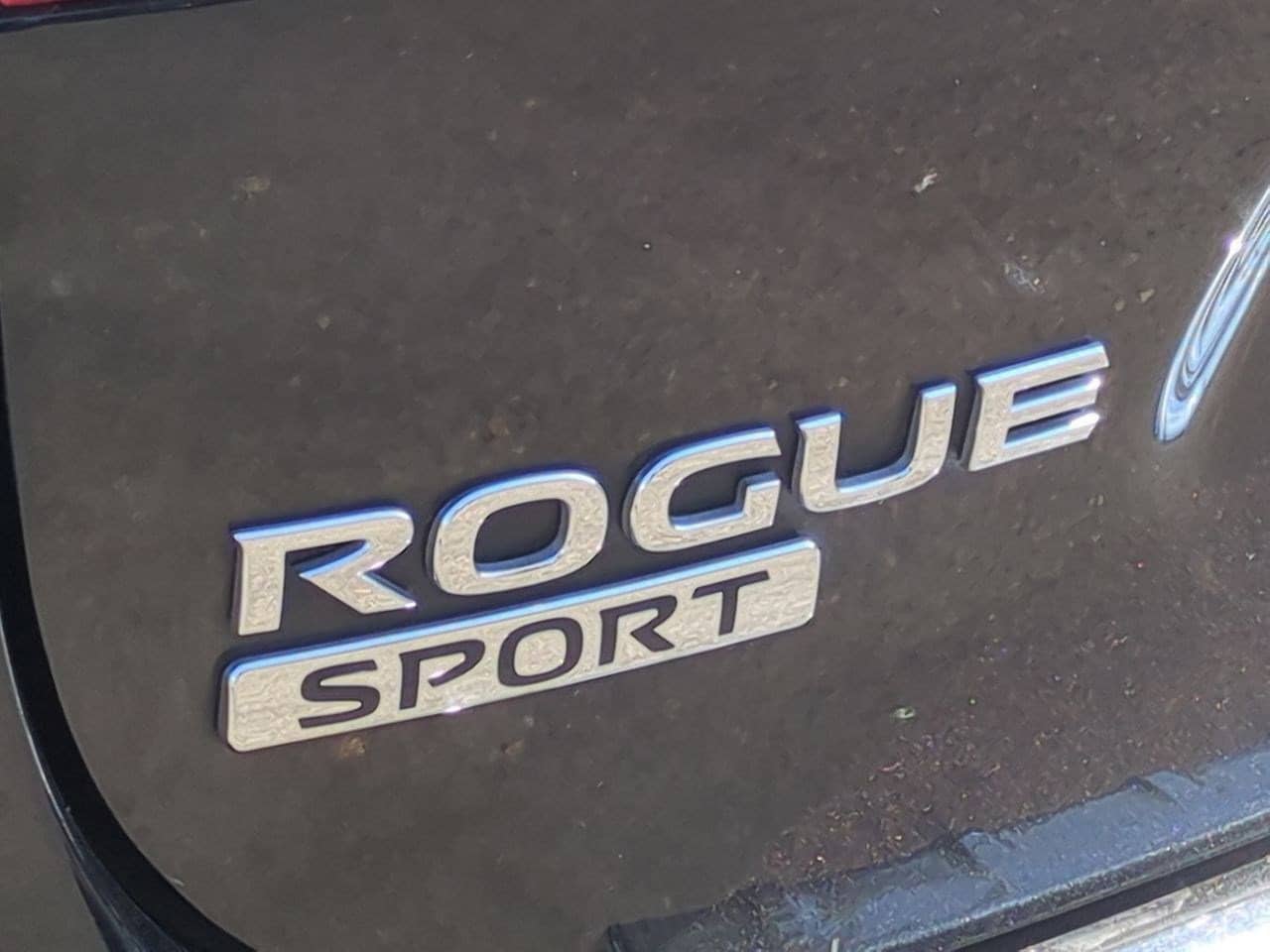 Thumbnail: 2020 Nissan Rogue Sport - 12