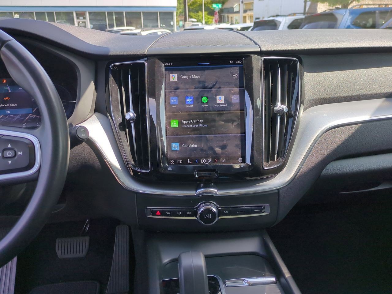 Thumbnail: 2022 Volvo XC60 - 29