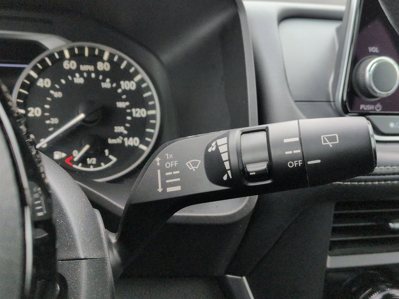 Thumbnail: 2023 Nissan Rogue - 26