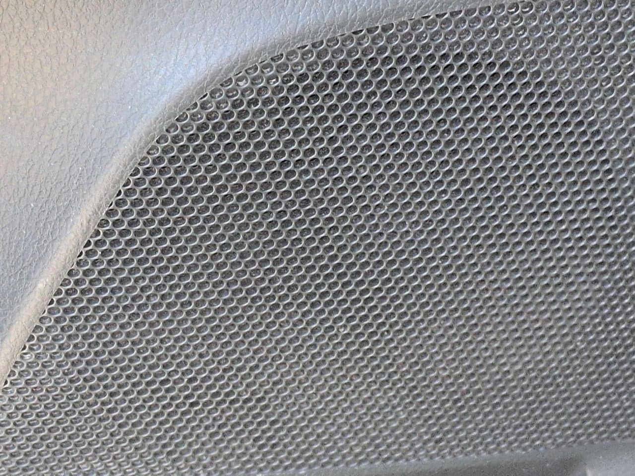 Thumbnail: 2017 Toyota RAV4 - 29