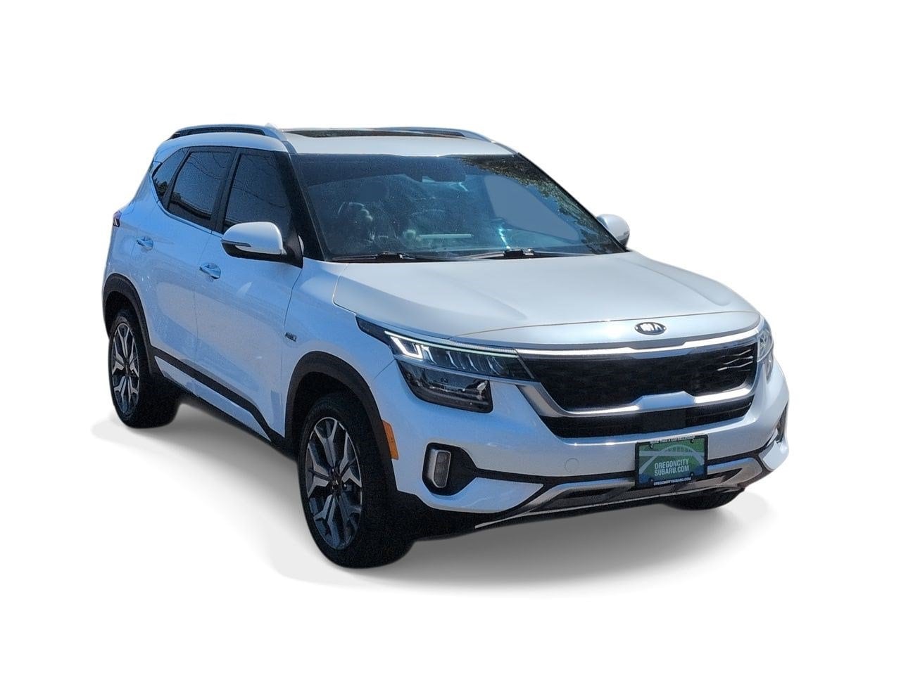 Used 2021 Kia Seltos SX with VIN KNDETCA28M7131981 for sale in Oregon City, OR