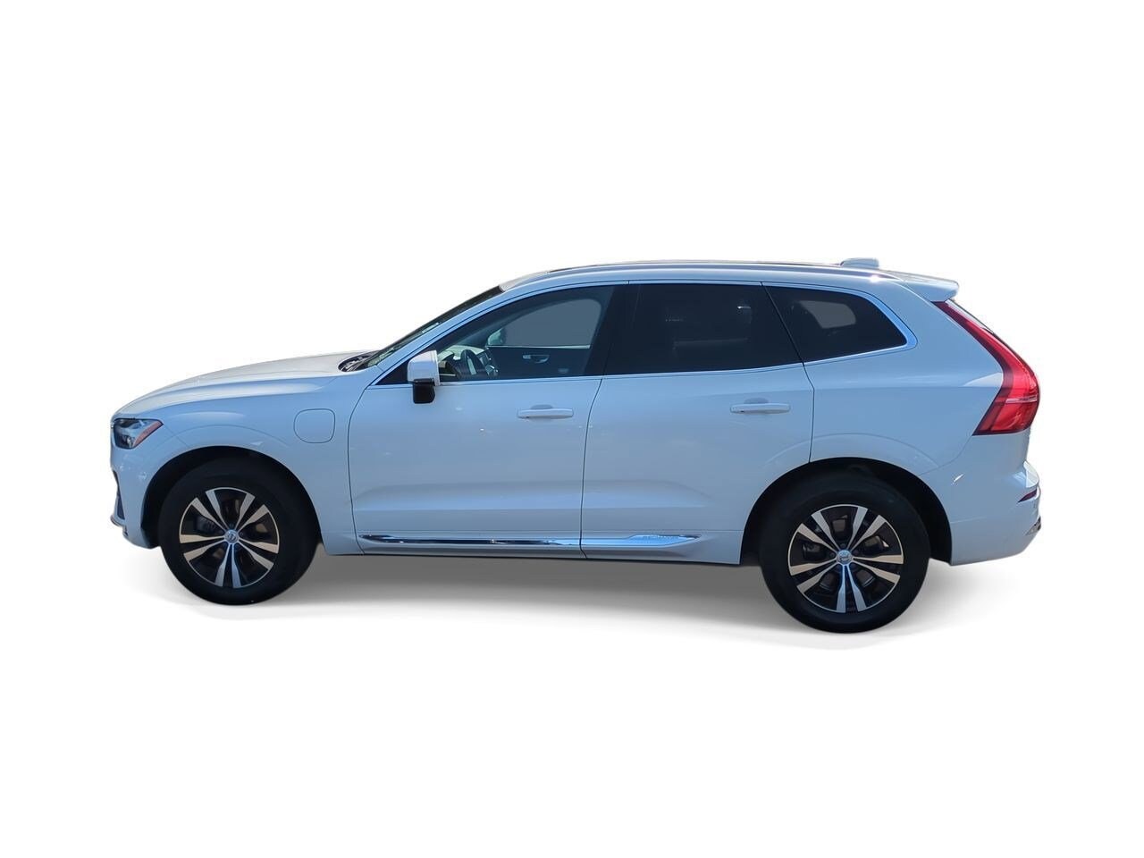 Thumbnail: 2022 Volvo XC60 - 5