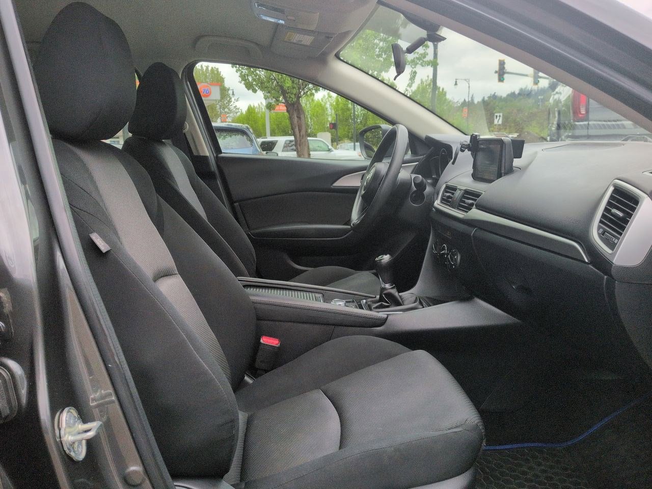 Thumbnail: 2017 Mazda Mazda3 - 21