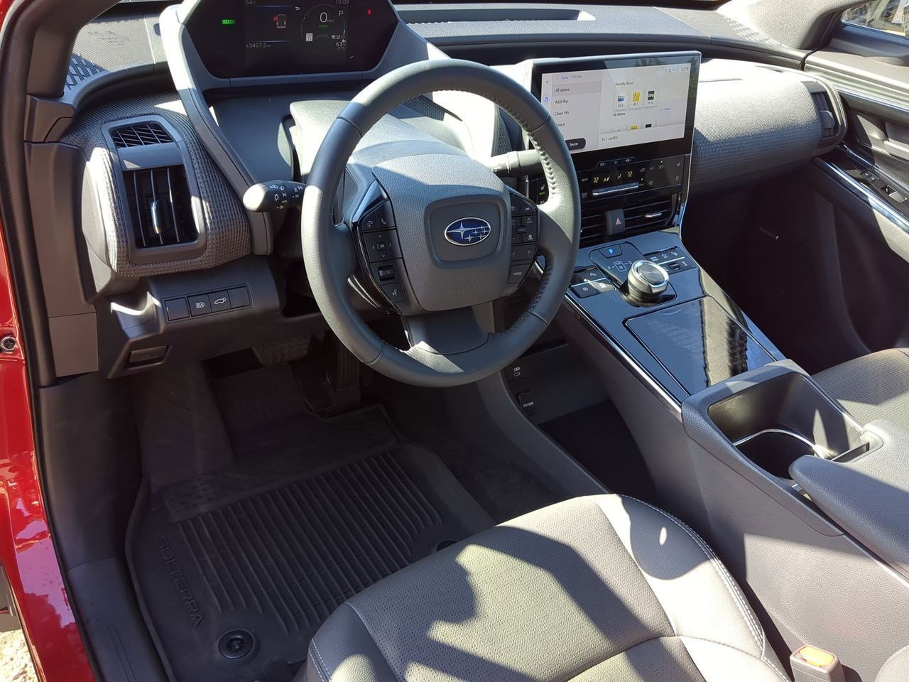 Thumbnail: 2023 Subaru Solterra - 10