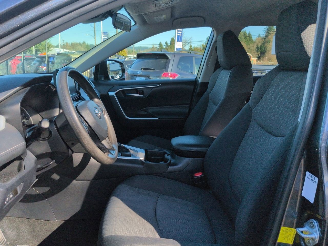 Thumbnail: 2021 Toyota RAV4 - 17