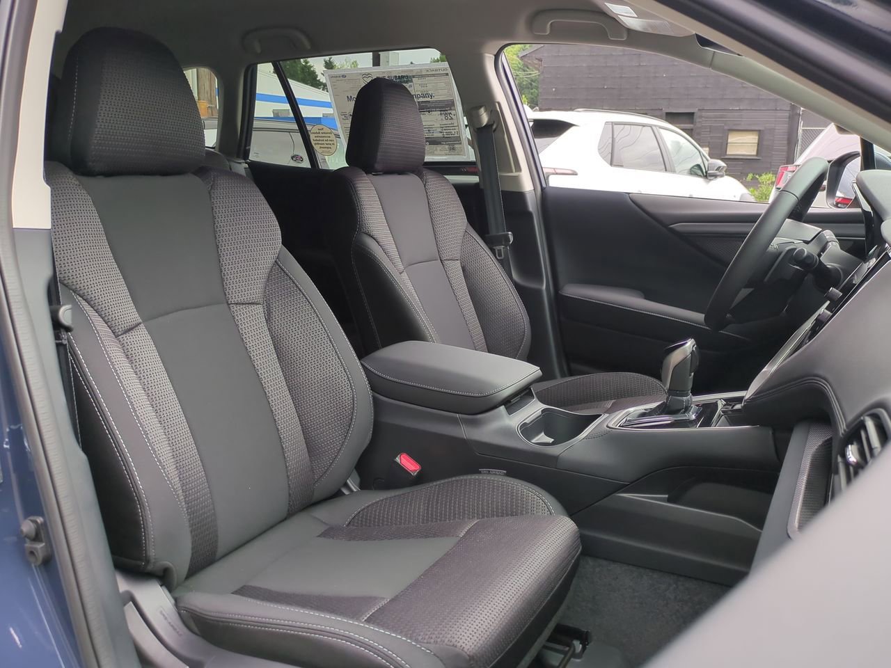 2025 Subaru Outback Premium 22