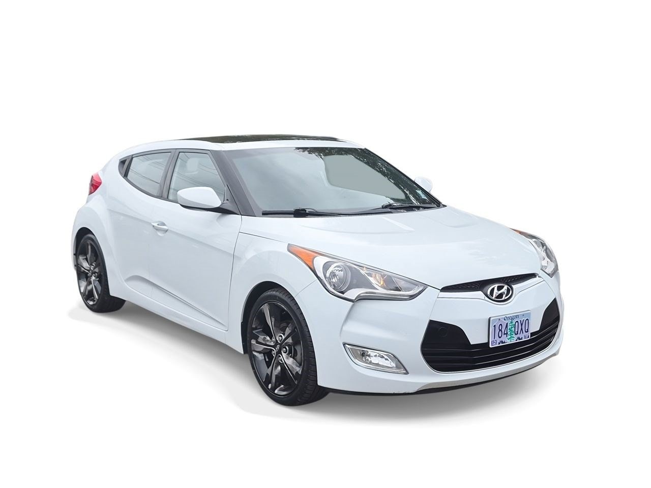 Used 2017 Hyundai Veloster Value Edition with VIN KMHTC6AD3HU320549 for sale in Oregon City, OR