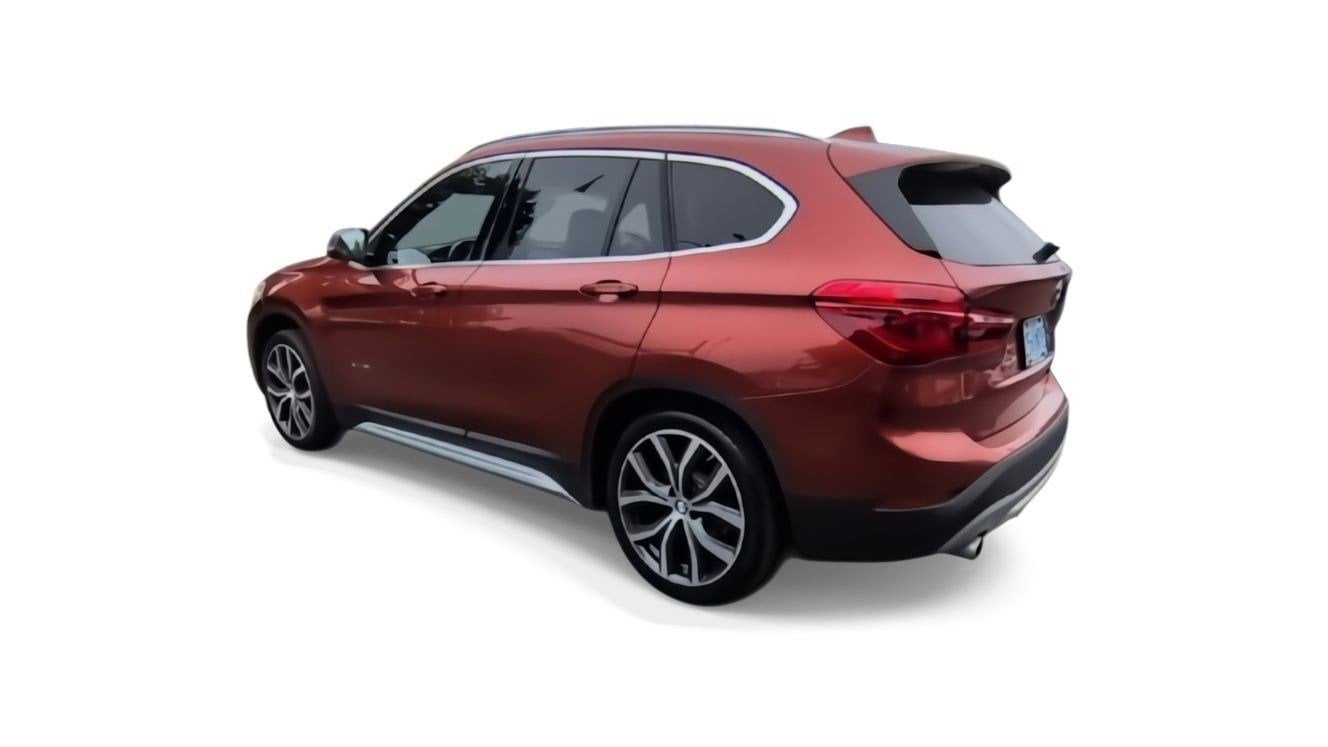 Thumbnail: 2018 BMW X1 - 6