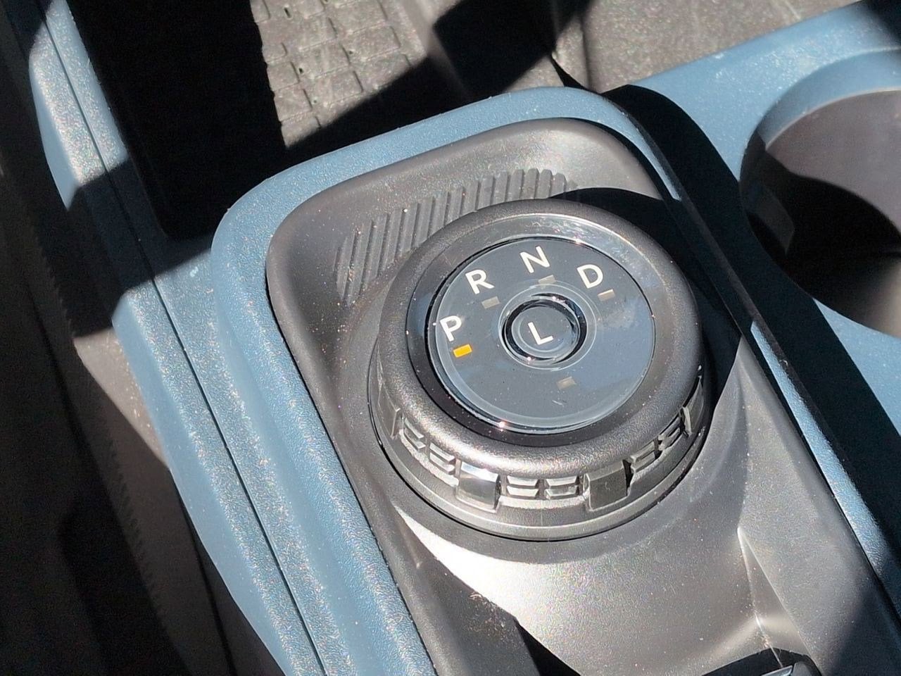 Thumbnail: 2025 Ford Maverick - 32