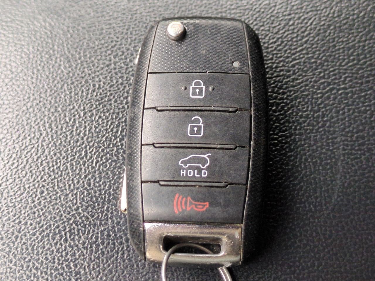 Thumbnail: 2016 Kia Sorento - 40