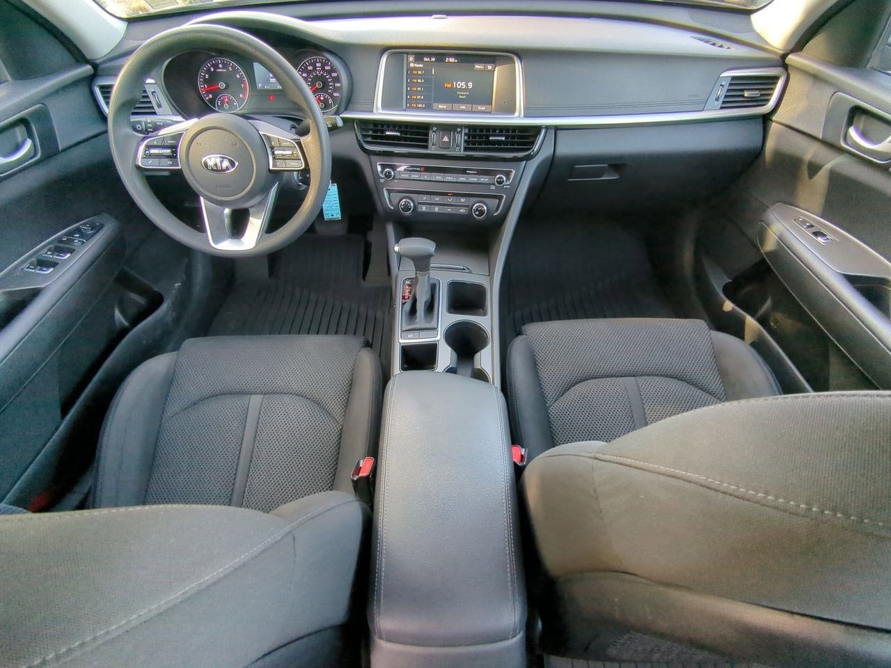 Thumbnail: 2020 Kia Optima - 16