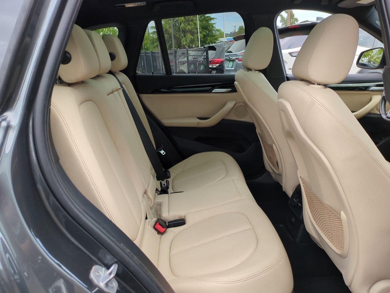 Thumbnail: 2018 BMW X1 - 21