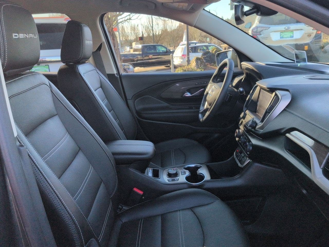 Thumbnail: 2022 GMC Terrain - 23