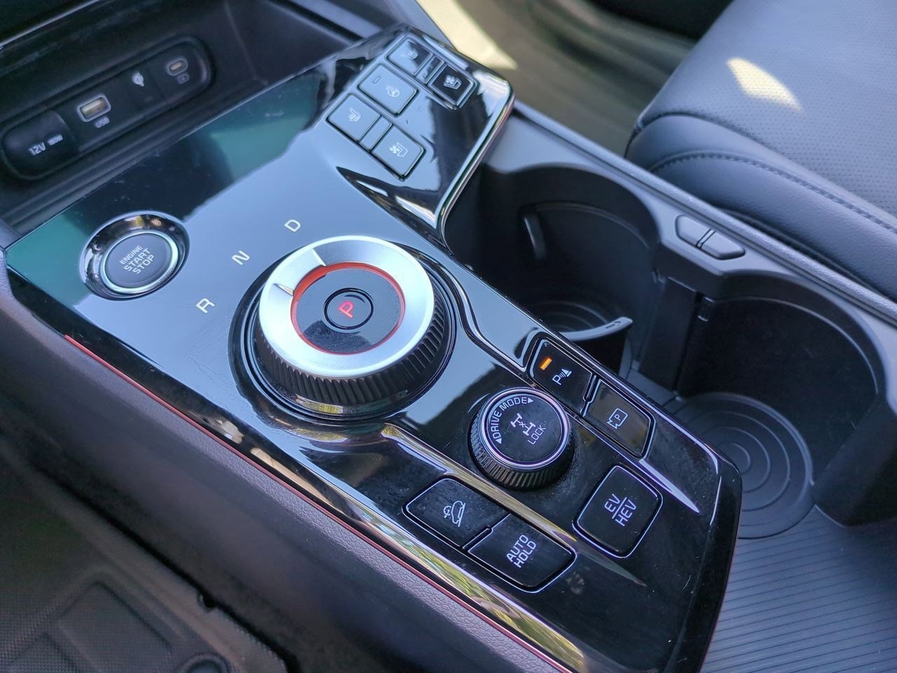 Thumbnail: 2025 Kia Sportage - 42