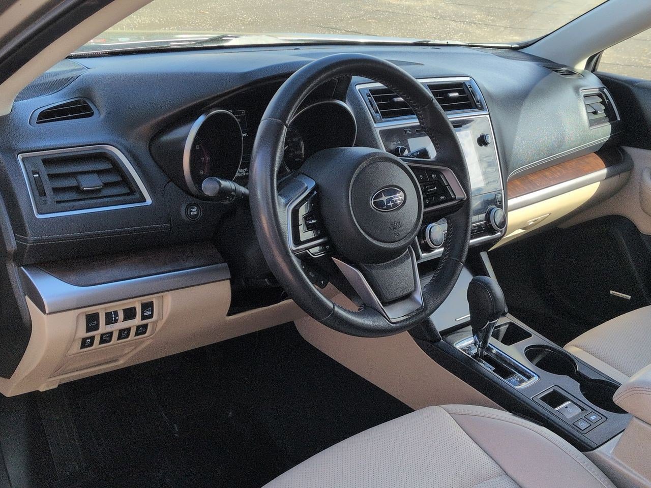 Thumbnail: 2018 Subaru Outback - 10