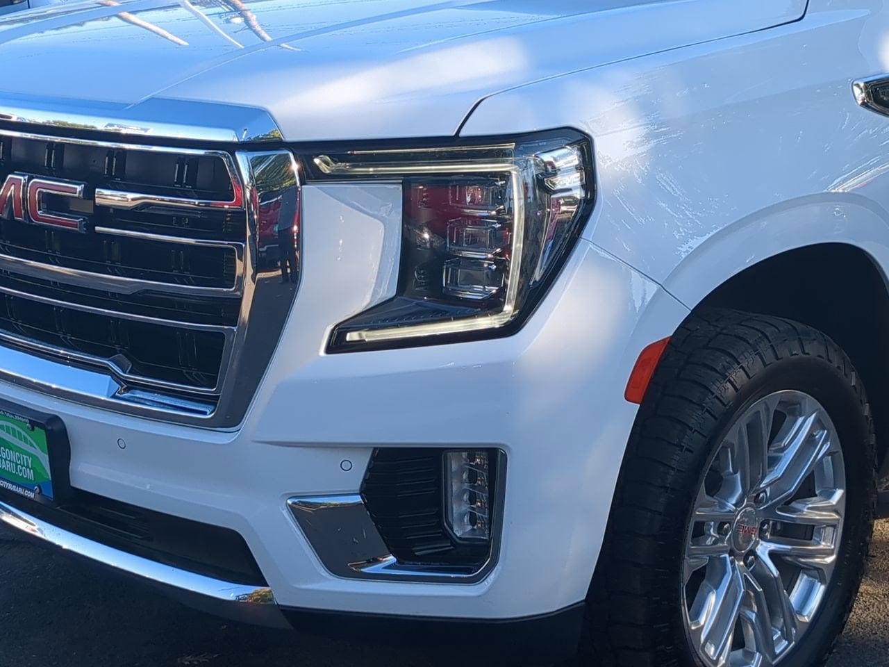 Thumbnail: 2023 GMC Yukon XL - 11