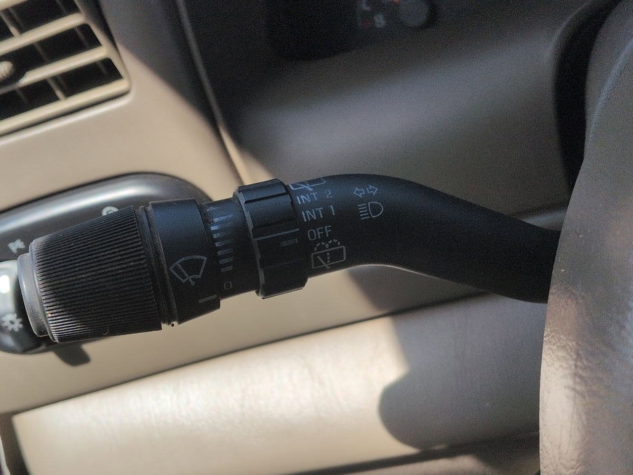 Thumbnail: 2001 Ford Excursion - 25