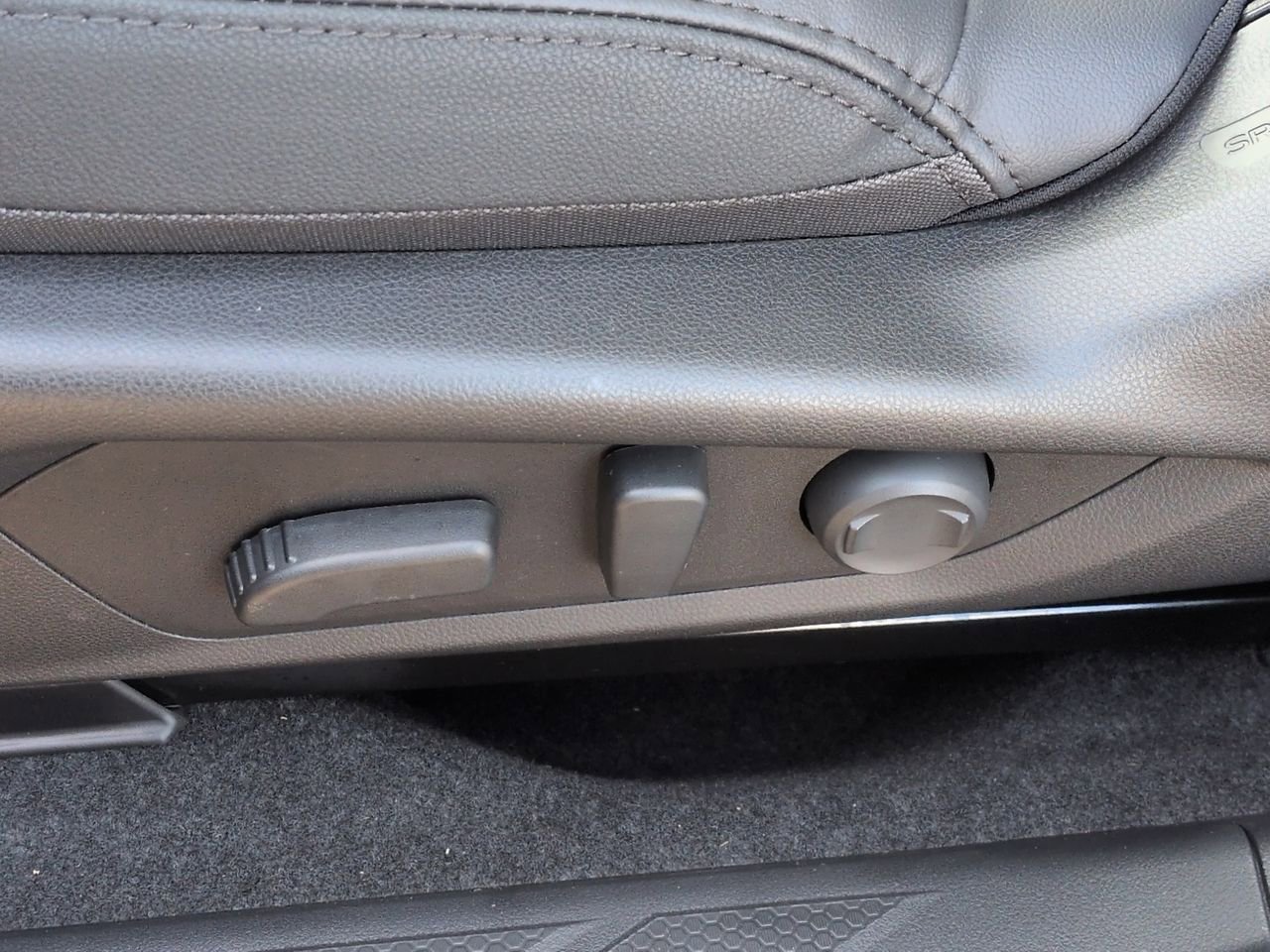 Thumbnail: 2026 Subaru Outback - 18