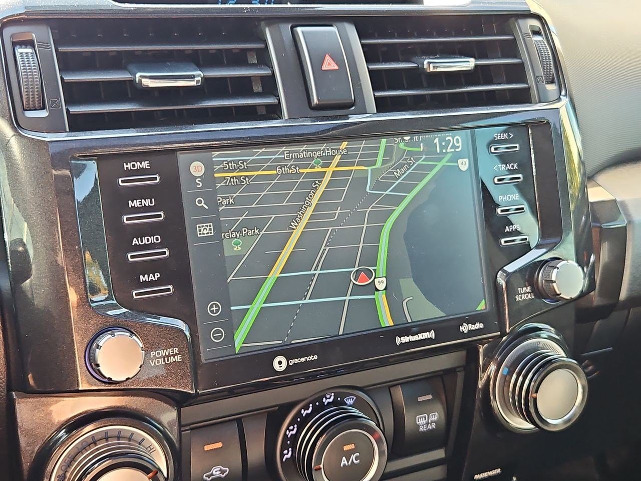 Thumbnail: 2021 Toyota 4Runner - 31