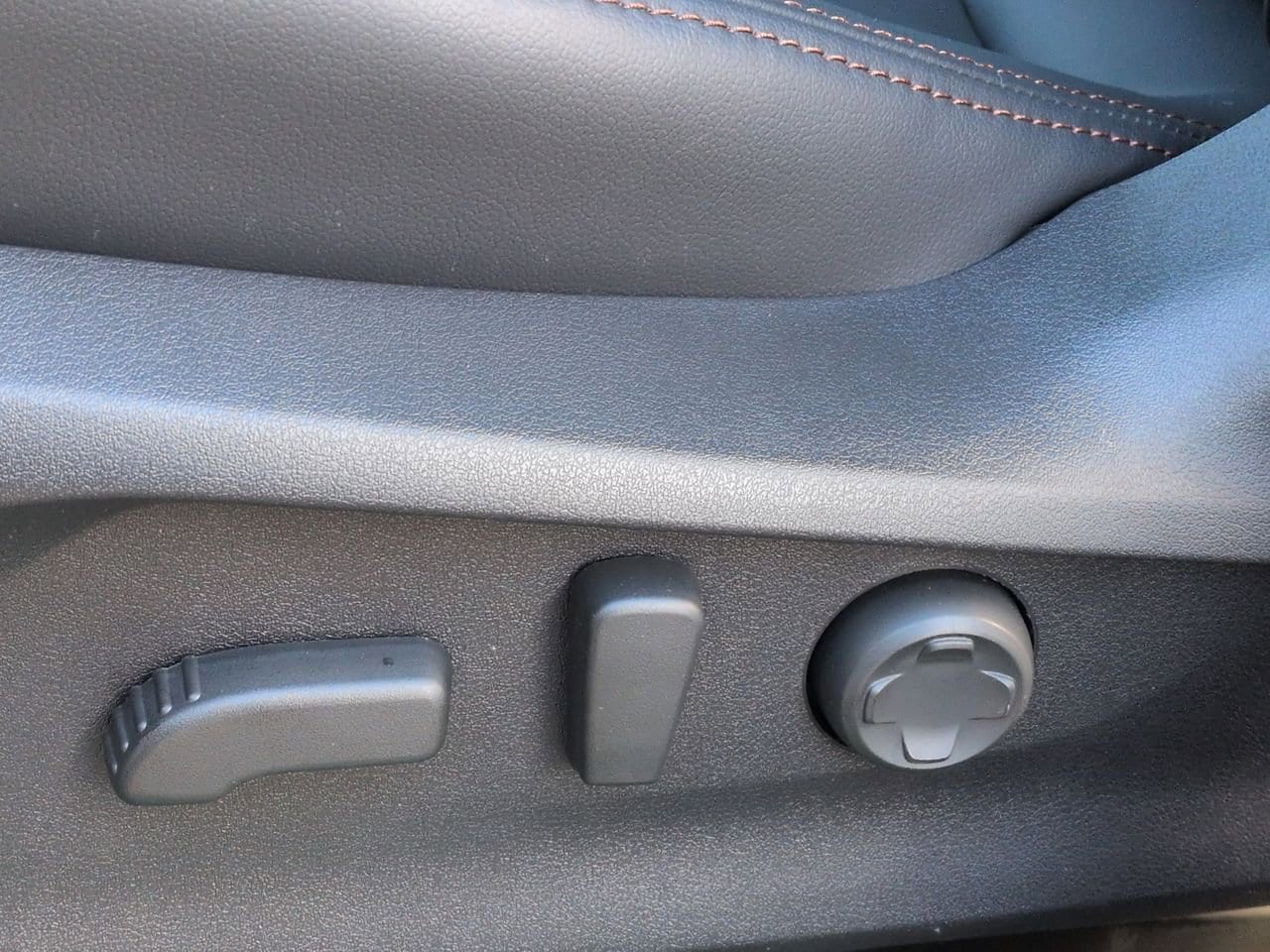 Thumbnail: 2026 Subaru Ascent - 18