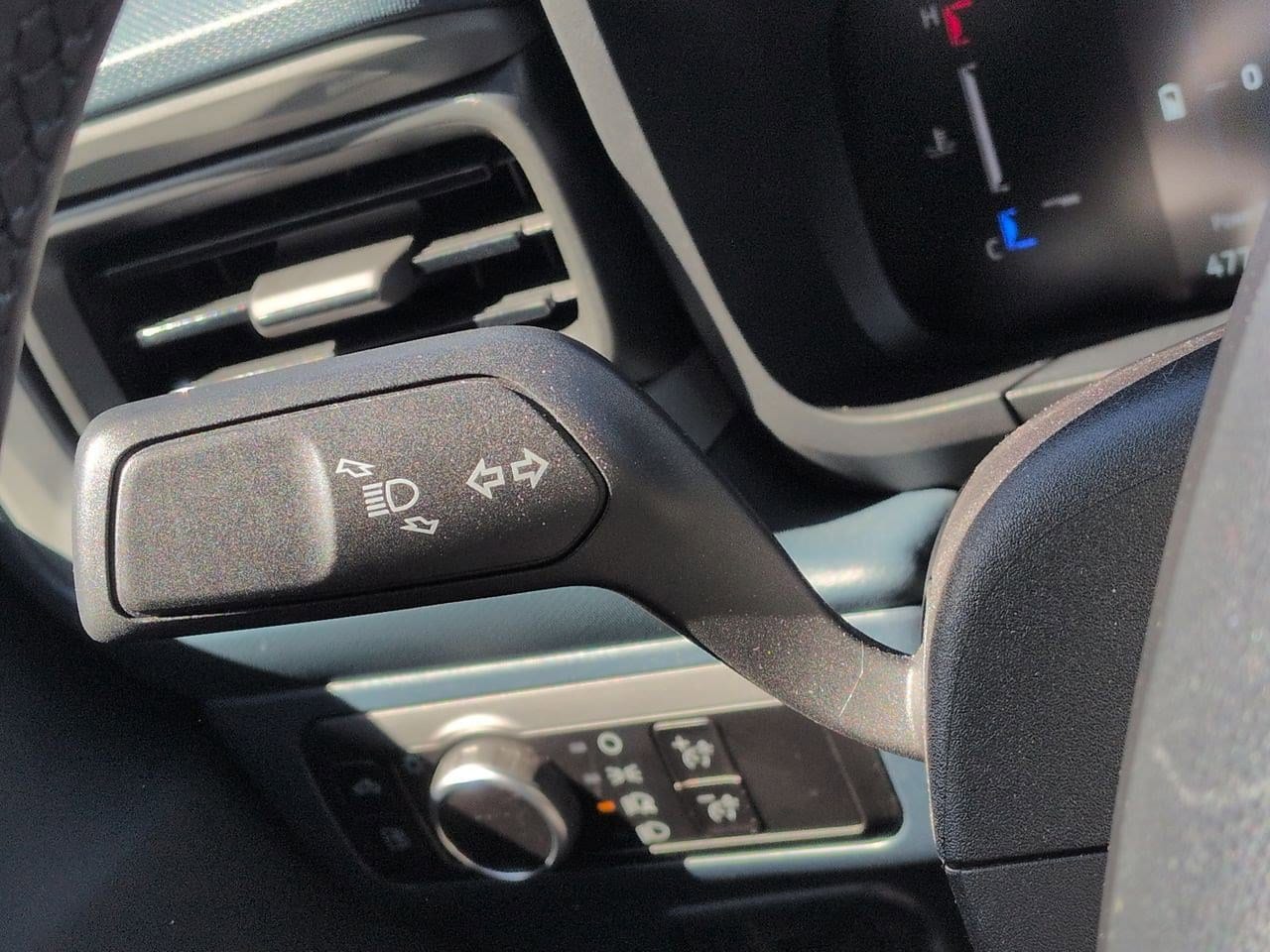 Thumbnail: 2025 Ford Maverick - 26