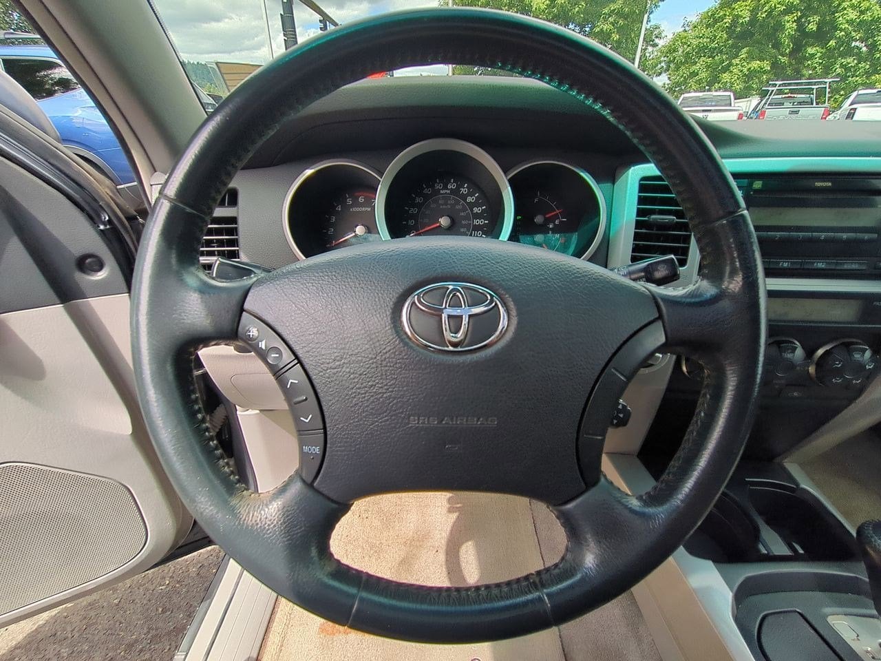 Thumbnail: 2008 Toyota 4Runner - 32