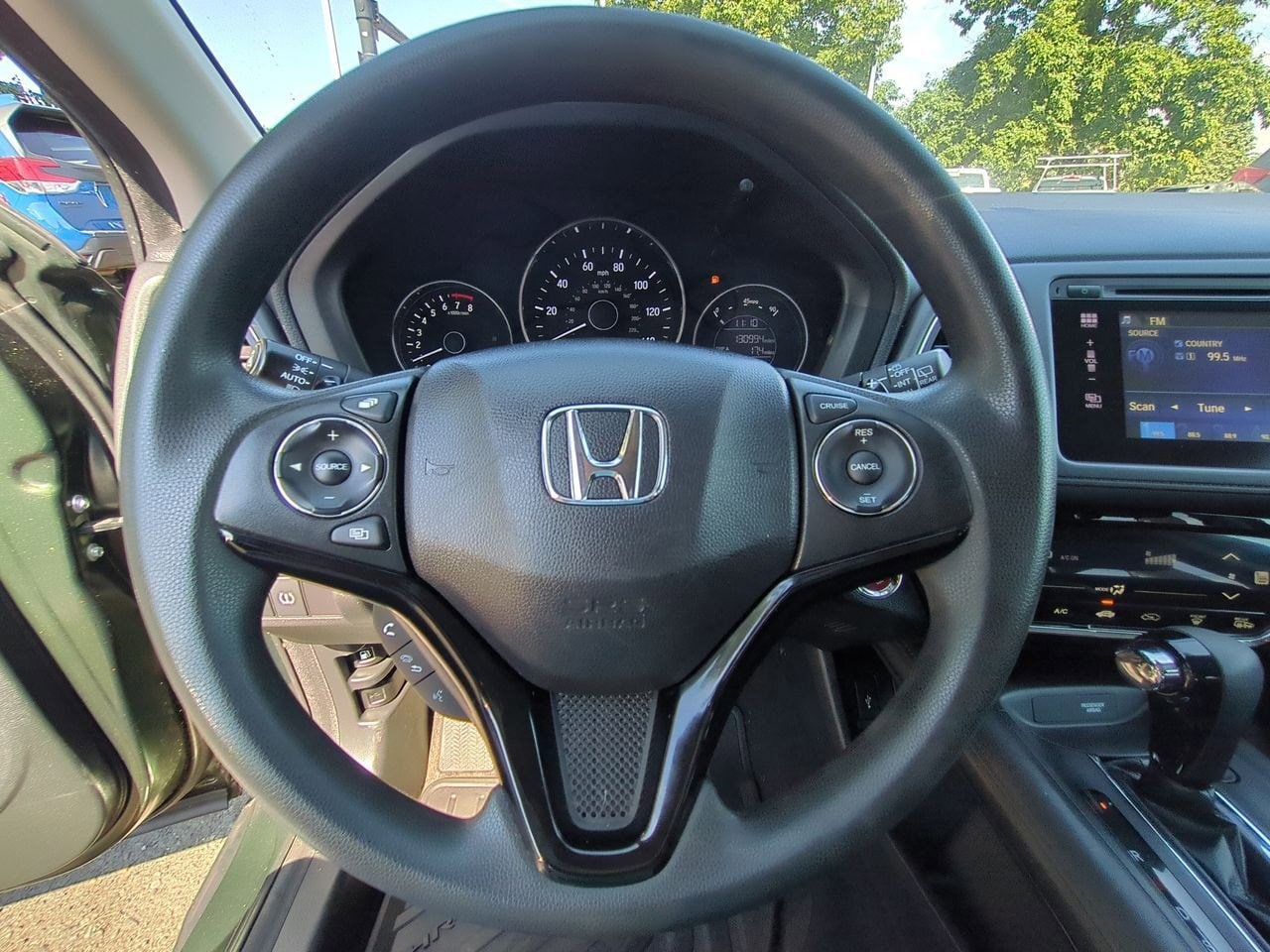 Thumbnail: 2018 Honda HR-V - 32
