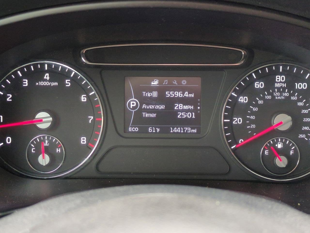 Thumbnail: 2016 Kia Sorento - 38