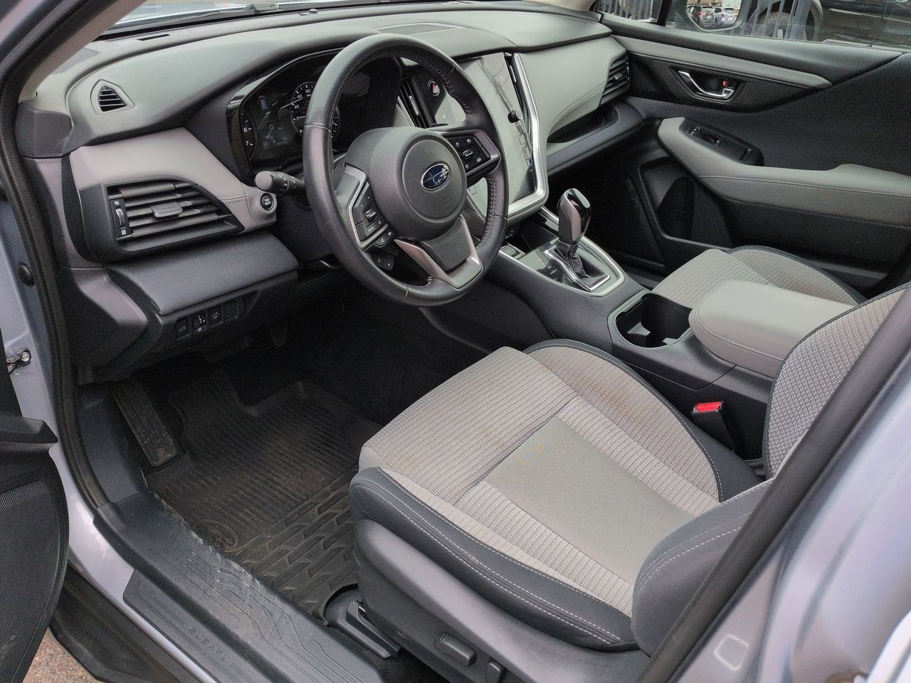 Thumbnail: 2022 Subaru Outback - 10