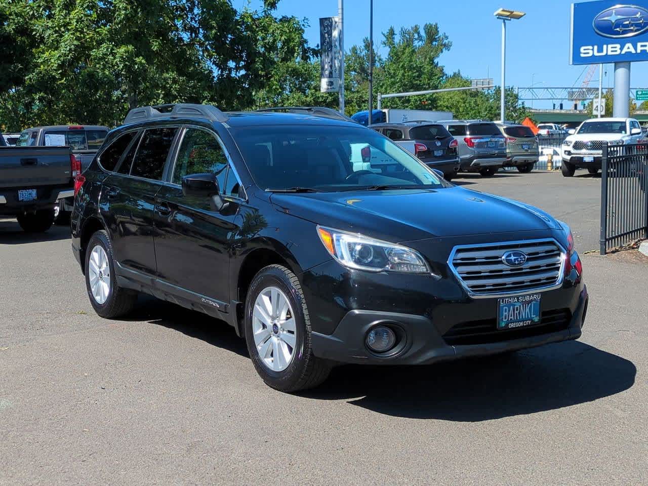 Used 2016 Subaru Outback Premium with VIN 4S4BSACC4G3344322 for sale in Oregon City, OR