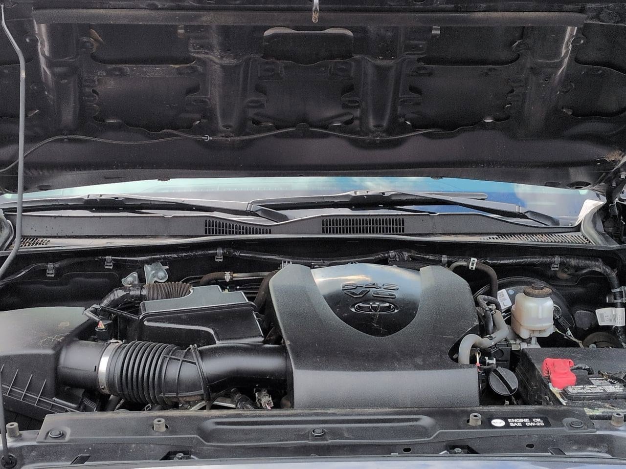 Thumbnail: 2019 Toyota Tacoma - 15