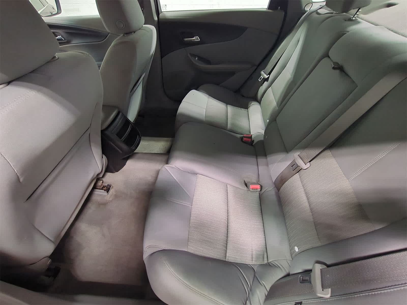 Thumbnail: 2014 Chevrolet Impala - 19