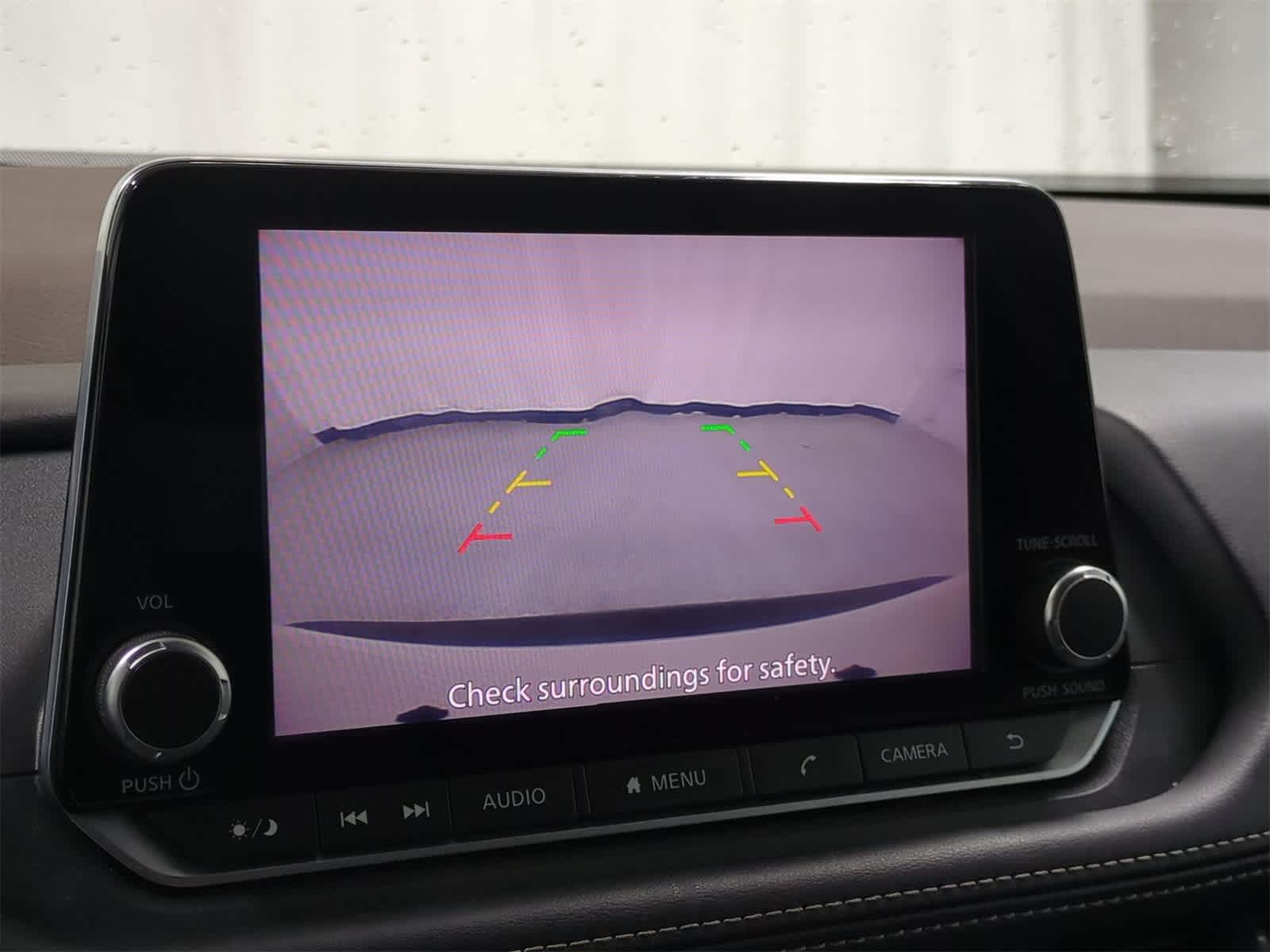 Thumbnail: 2022 Nissan Rogue - 28