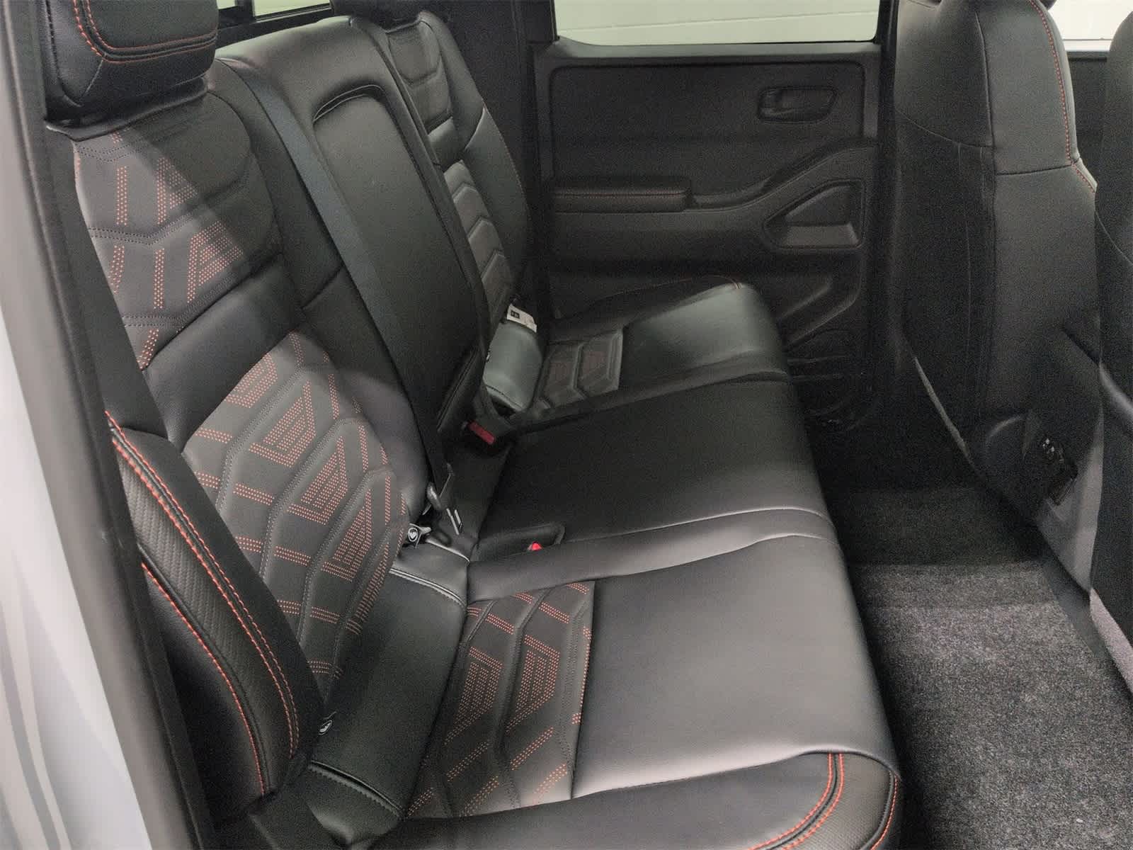 Thumbnail: 2026 Nissan Frontier - 22