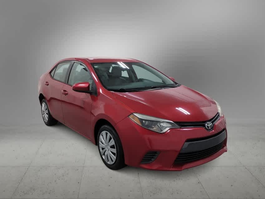 Used 2016 Toyota Corolla LE with VIN 5YFBURHE1GP479837 for sale in Farmington, MI
