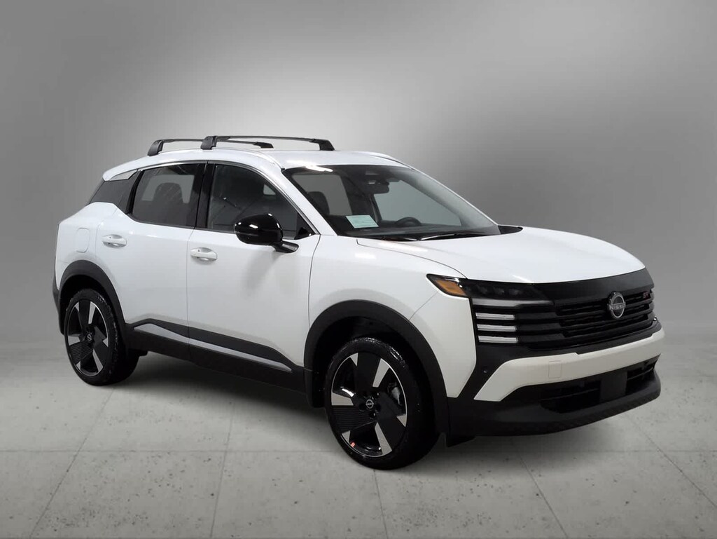 New 2026 Nissan Kicks SR SUV
