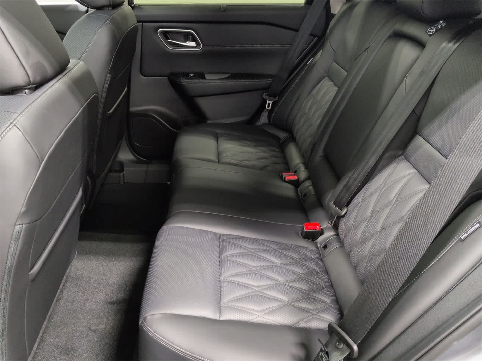 Thumbnail: 2026 Nissan Rogue - 21