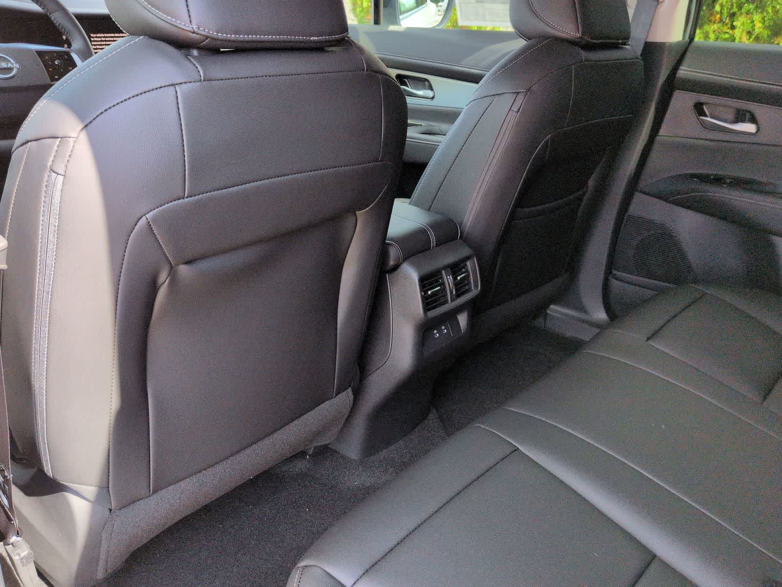 2025 Nissan Murano SL - Photo 19