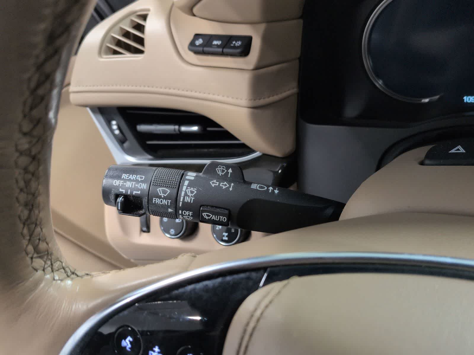 Thumbnail: 2019 Cadillac Escalade - 33