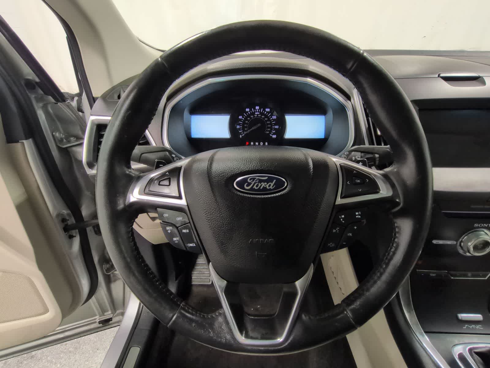 Thumbnail: 2017 Ford Edge - 24