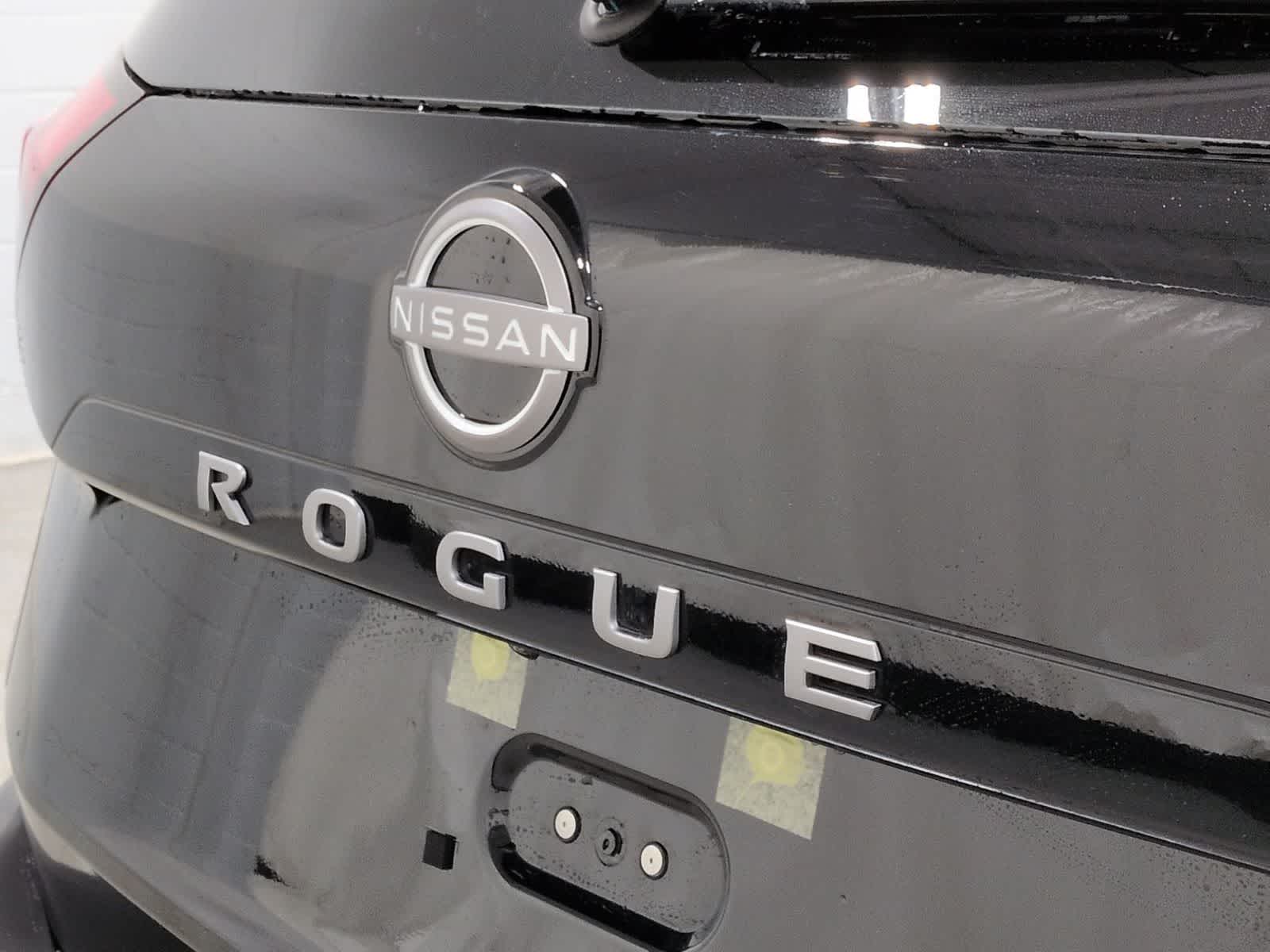 Thumbnail: 2026 Nissan Rogue - 12