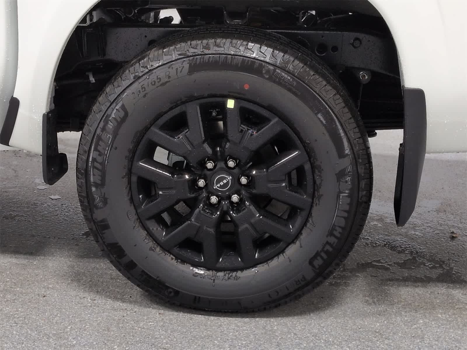 Thumbnail: 2026 Nissan Frontier - 14