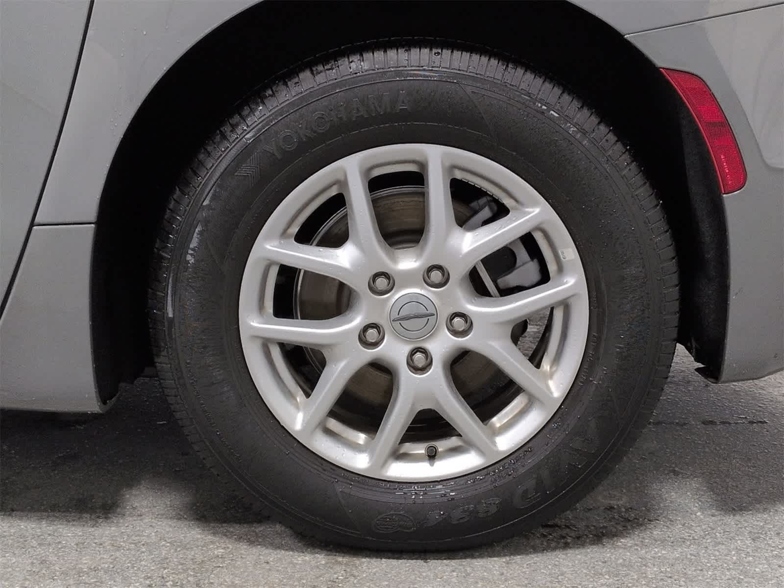 Thumbnail: 2025 Chrysler Pacifica - 14