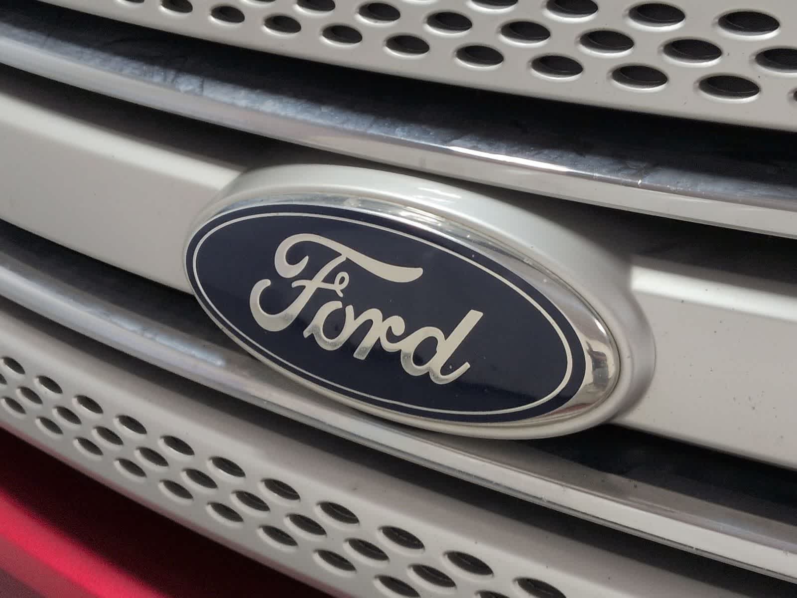 Thumbnail: 2012 Ford Explorer - 12