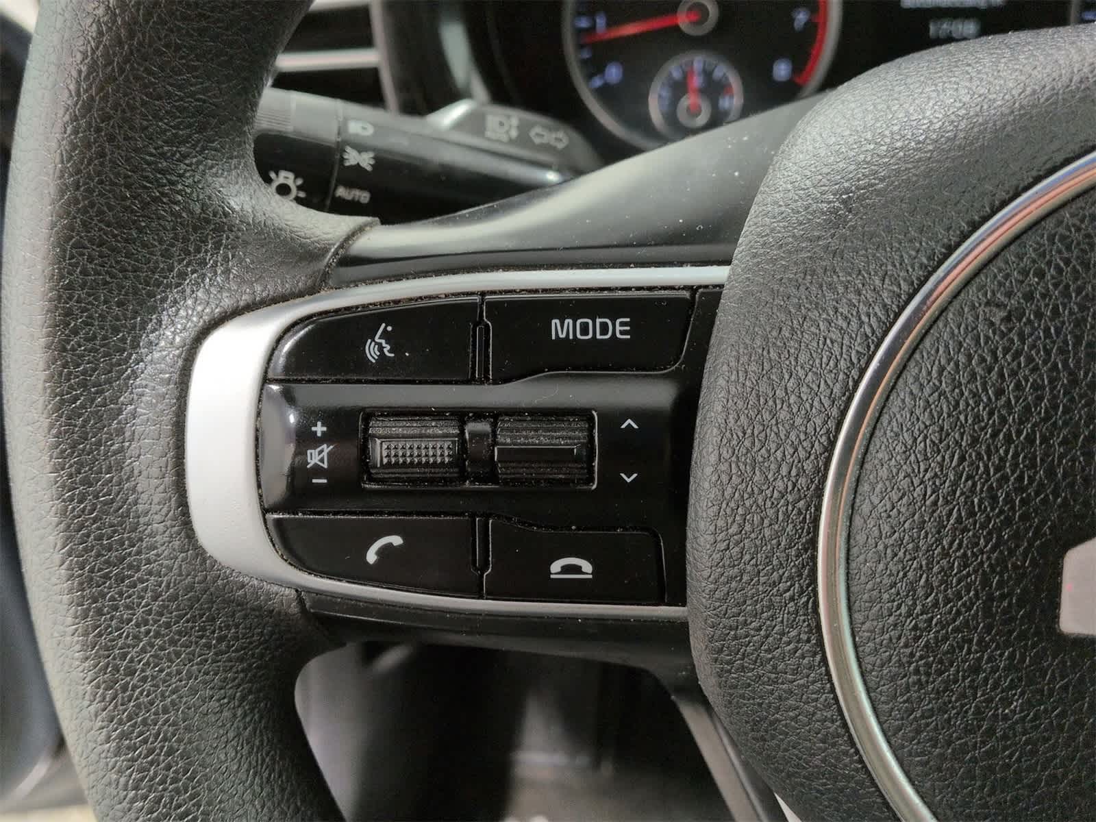 Thumbnail: 2022 Kia K5 - 24