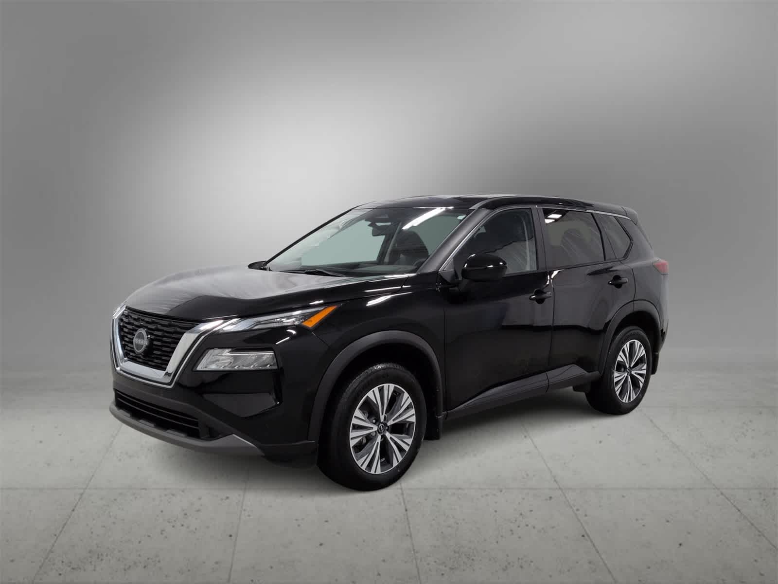 Thumbnail: 2023 Nissan Rogue - 4