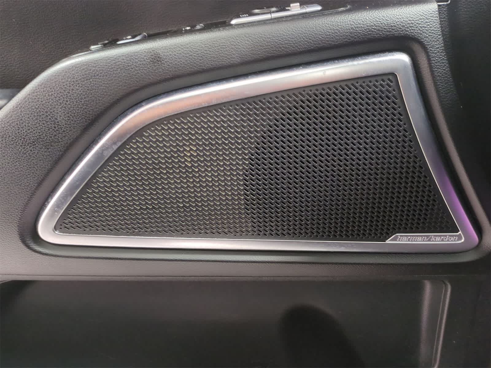 Thumbnail: 2020 Kia Telluride - 33