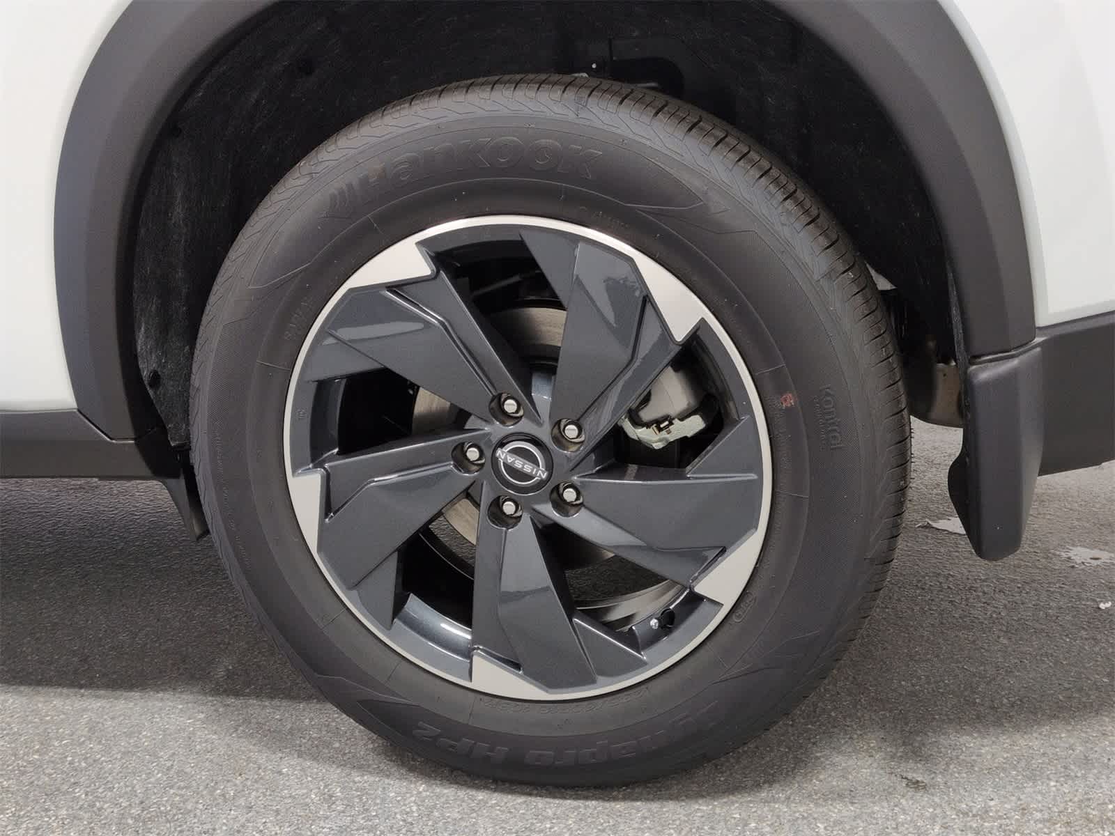 Thumbnail: 2026 Nissan Rogue - 6