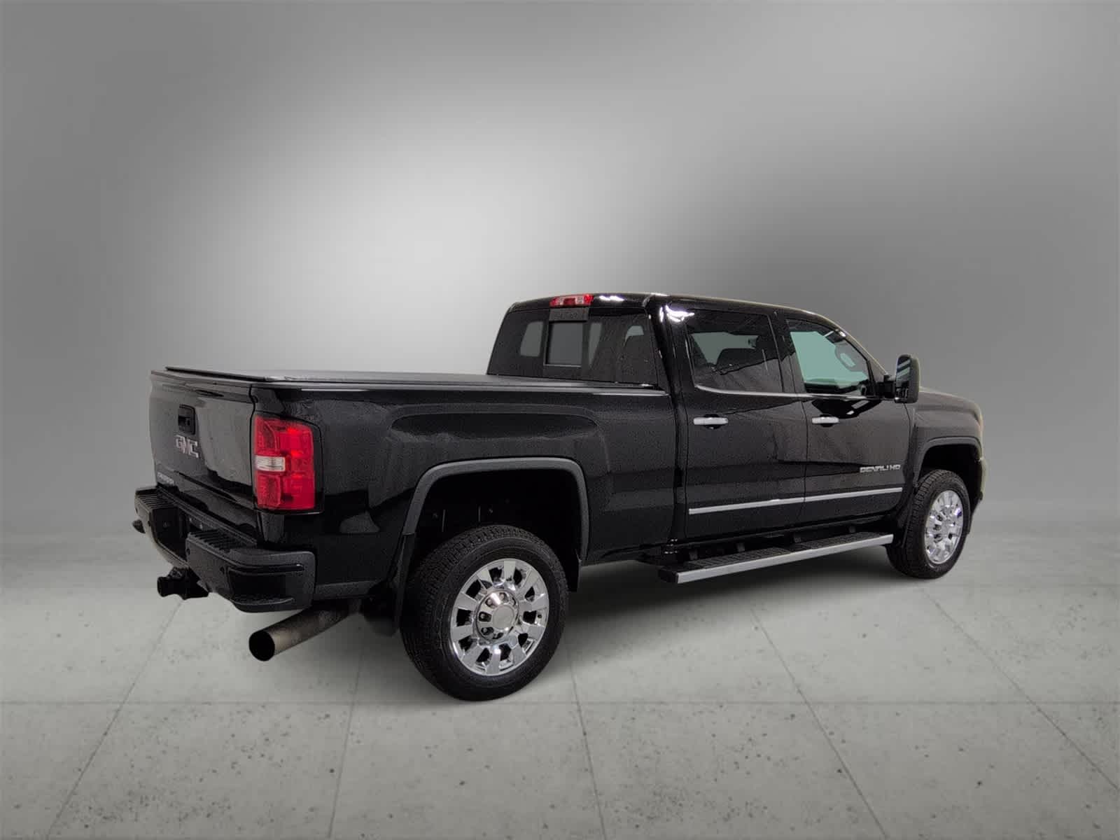 Thumbnail: 2015 GMC Sierra 2500 - 8